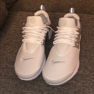 NEW MENS NIKE PRESTOS